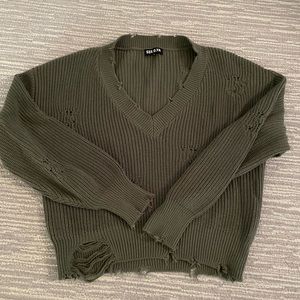 SER.O.YA army green distressed v-neck